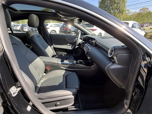 Certified 2025 Mercedes-Benz CLA 250 4MATIC image 26