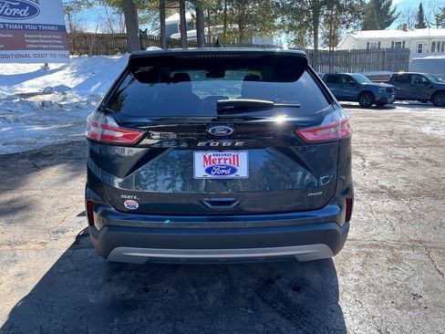Used 2024 Ford Edge SEL w/ Convenience Package image 5