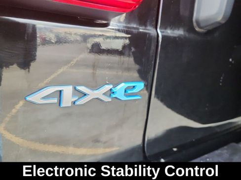 Used 2024 Jeep Wrangler Unlimited Rubicon 4xe image 13