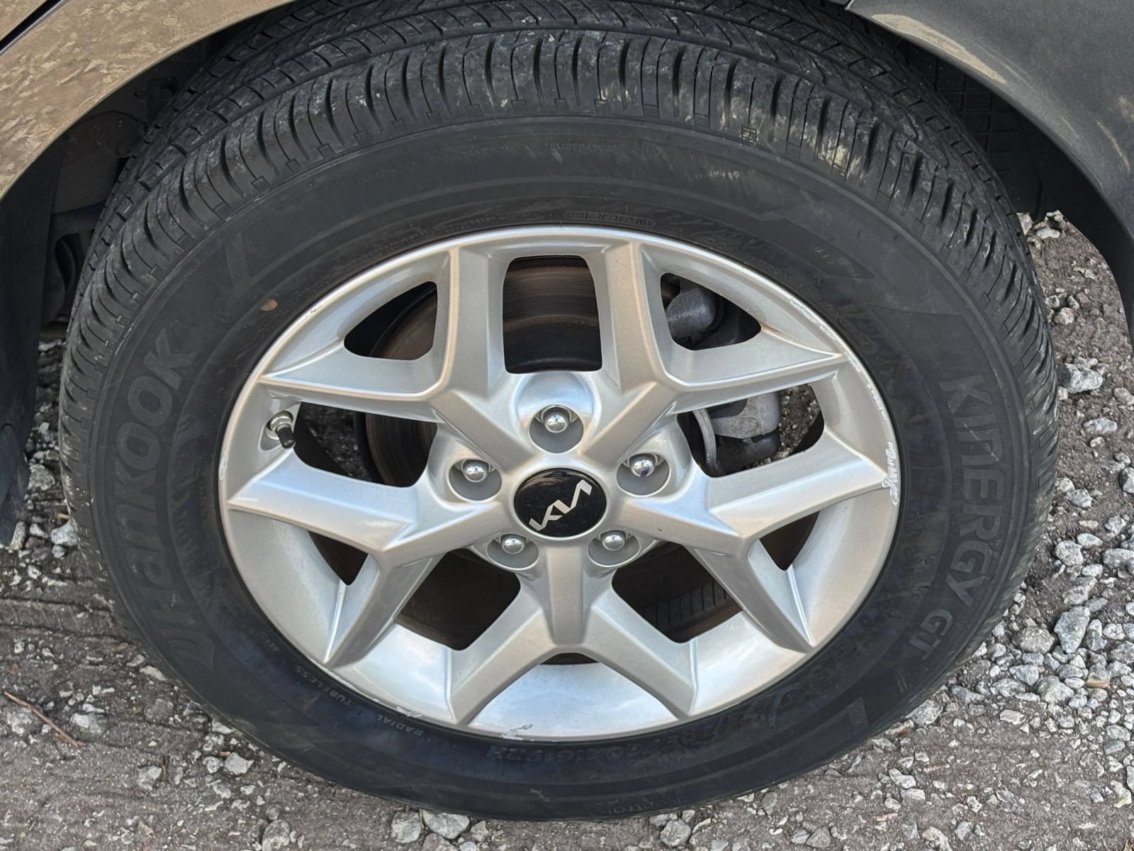 Used 2025 Kia Soul LX w/ LX Technology Package FWD image 27