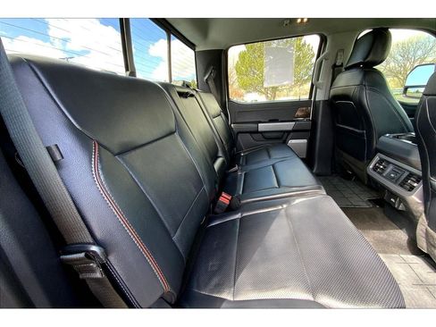 Used 2024 Ford F350 Lariat image 28