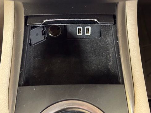 Used 2017 Lincoln MKC Reserve image 37