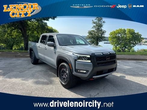 Used 2025 Nissan Frontier PRO-4X AWD/4WD image 1