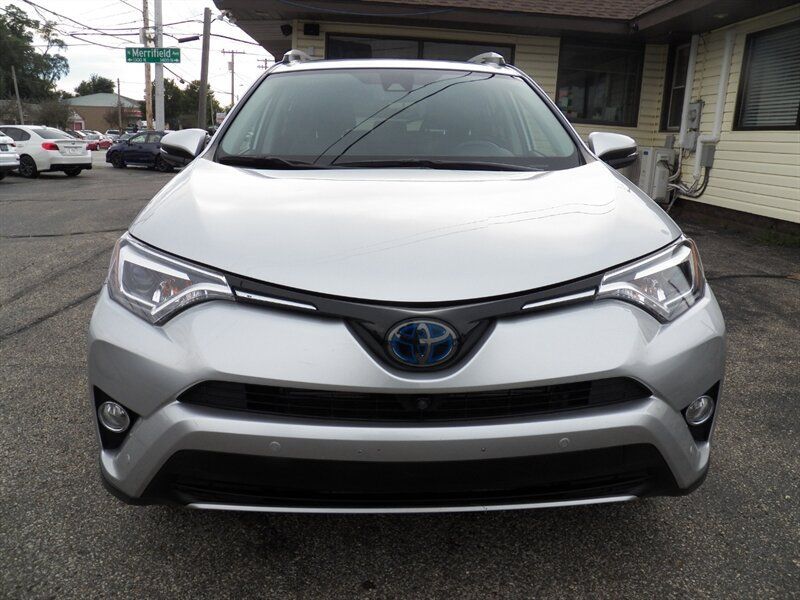 Used 2016 Toyota RAV4 Limited w/ Advanced Technology Package AWD/4WD image 7