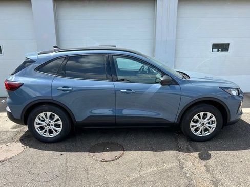 Used 2026 Ford Escape Active w/ Tech Pack #1 AWD/4WD image 6