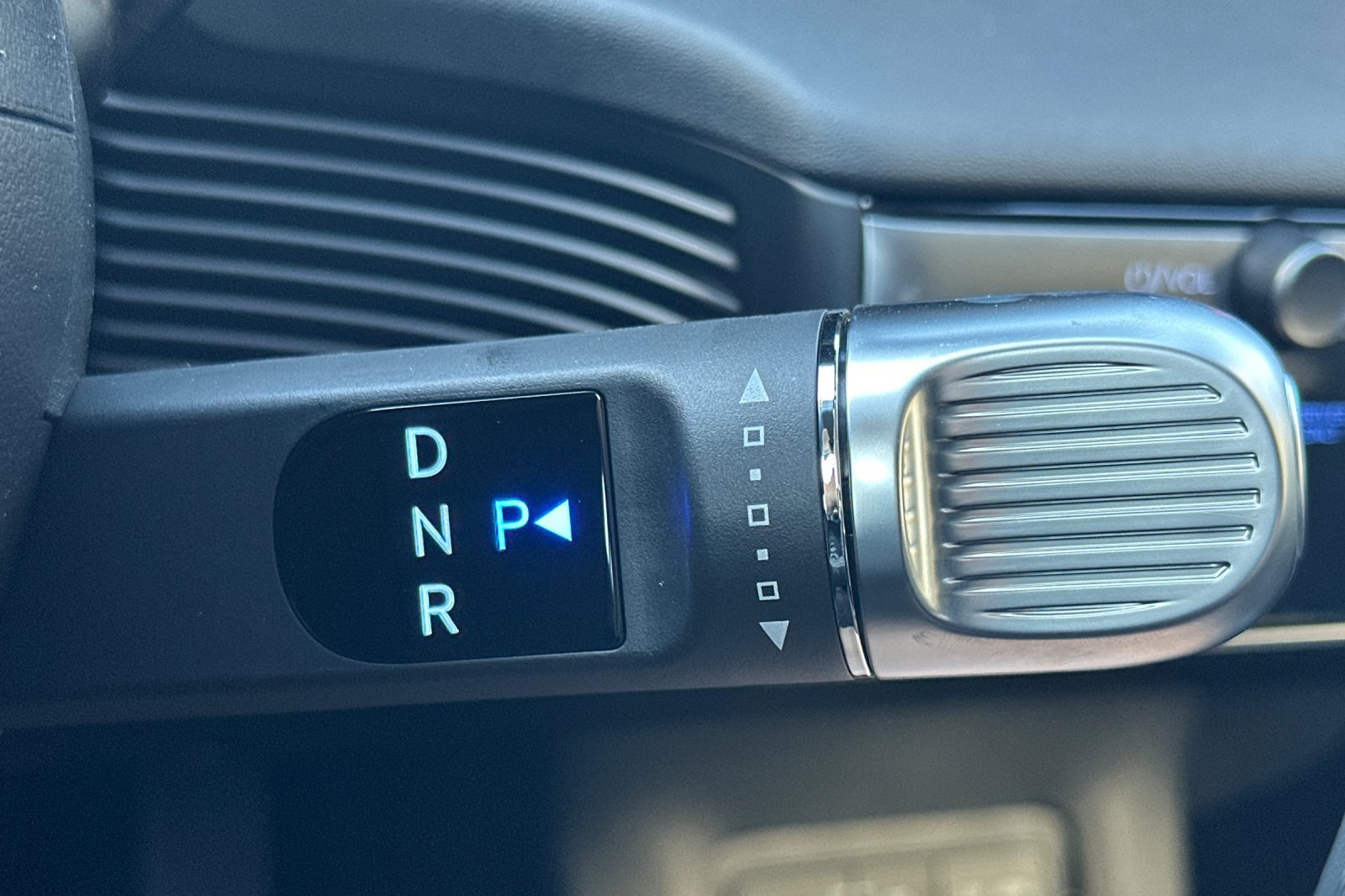 New 2026 Hyundai Ioniq 5 SE AWD/4WD image 22