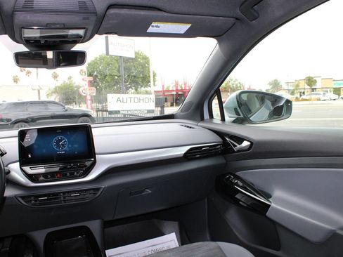 Used 2021 Volkswagen ID.4 Pro RWD image 19