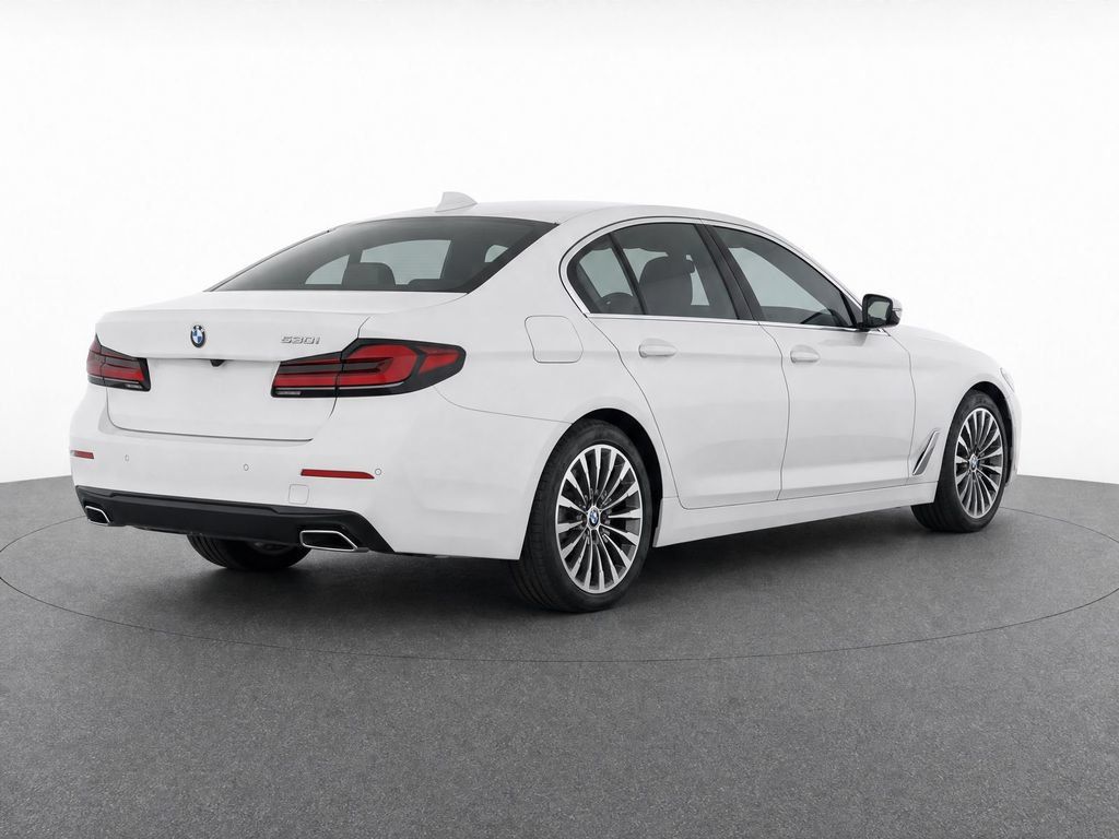 Used 2022 BMW 530i RWD image 31