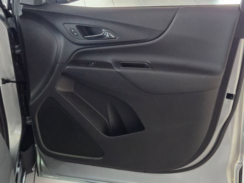 Certified 2024 Chevrolet Equinox LT w/ LPO, Floor Liner Package FWD image 5