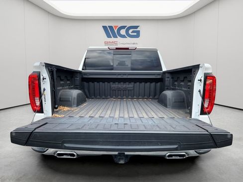 Used 2024 GMC Sierra 1500 SLT w/ SLT Premium Package AWD/4WD image 11