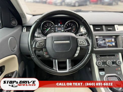 Used 2016 Land Rover Range Rover Evoque SE AWD/4WD image 14