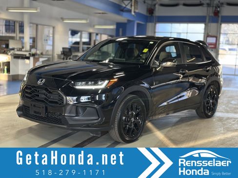 Used 2024 Honda HR-V Sport image 1