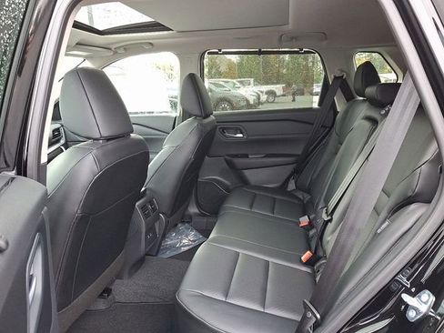 New 2026 Nissan Rogue SV w/ SV Premium Package image 8