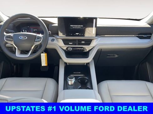 New 2025 Ford Explorer Active w/ Active Comfort Package image 10