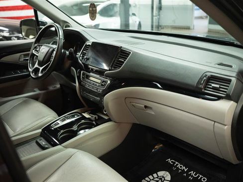 Used 2019 Honda Pilot Elite image 15