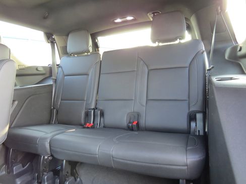 Certified 2021 Chevrolet Tahoe Z71 w/ Luxury Package image 17