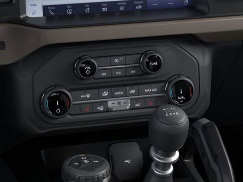 New 2026 Ford Bronco Big Bend w/ Black Diamond Package image 17