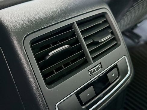 Used 2023 Audi A4 2.0T Premium w/ Convenience Package image 25