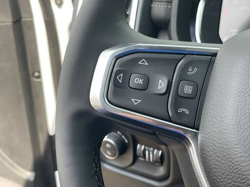 New 2027 RAM 2500 Laramie AWD/4WD image 26