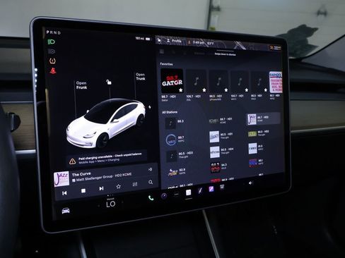 Used 2020 Tesla Model 3 Long Range AWD/4WD image 22