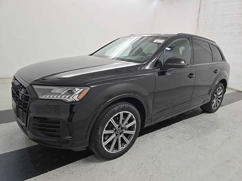 Used 2023 Audi Q7 2.0T Premium Plus w/ Premium Plus Package AWD/4WD image 2