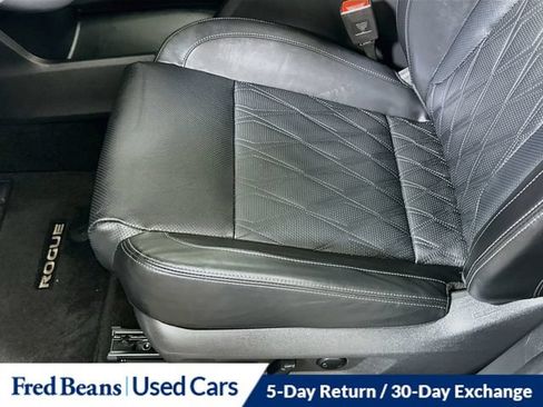 Used 2023 Nissan Rogue Platinum w/ Platinum Premium Package AWD/4WD image 27