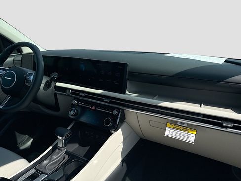 New 2026 Hyundai Tucson SEL FWD image 22