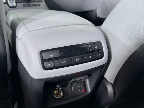 Used 2021 Hyundai Palisade SEL w/ Premium Package image 30