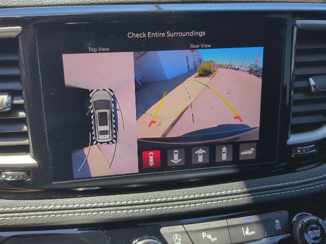 New 2027 Chrysler Pacifica Select w/ Family Tech Group FWD image 21