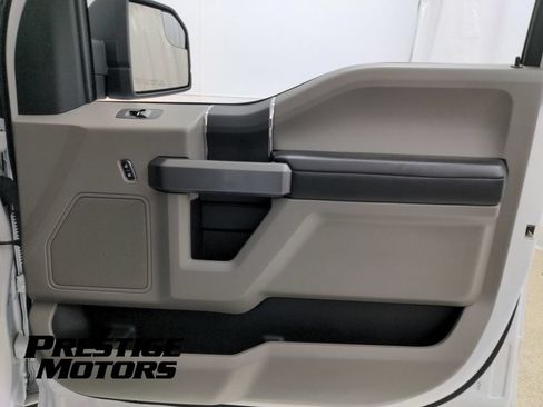 Used 2020 Ford F150 XLT w/ Trailer Tow Package AWD/4WD image 25