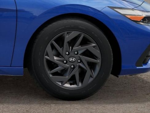 New 2025 Hyundai Elantra Blue image 8