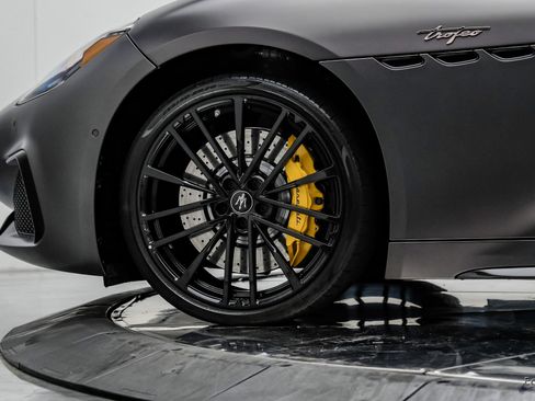 Used 2024 Maserati GranTurismo Trofeo AWD/4WD image 90