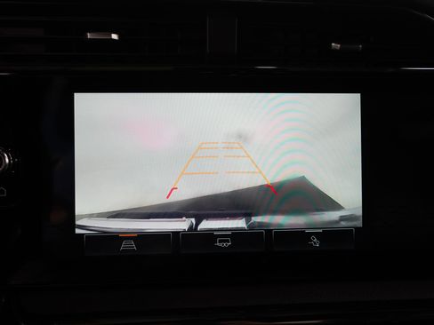 Used 2022 GMC Sierra 1500 AT4 image 25