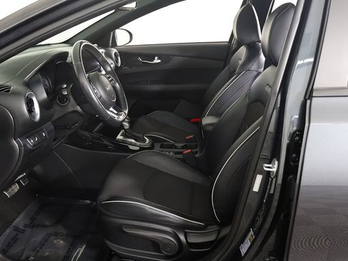 Used 2023 Kia Forte GT-Line w/ GT-Line Premium Package FWD image 32