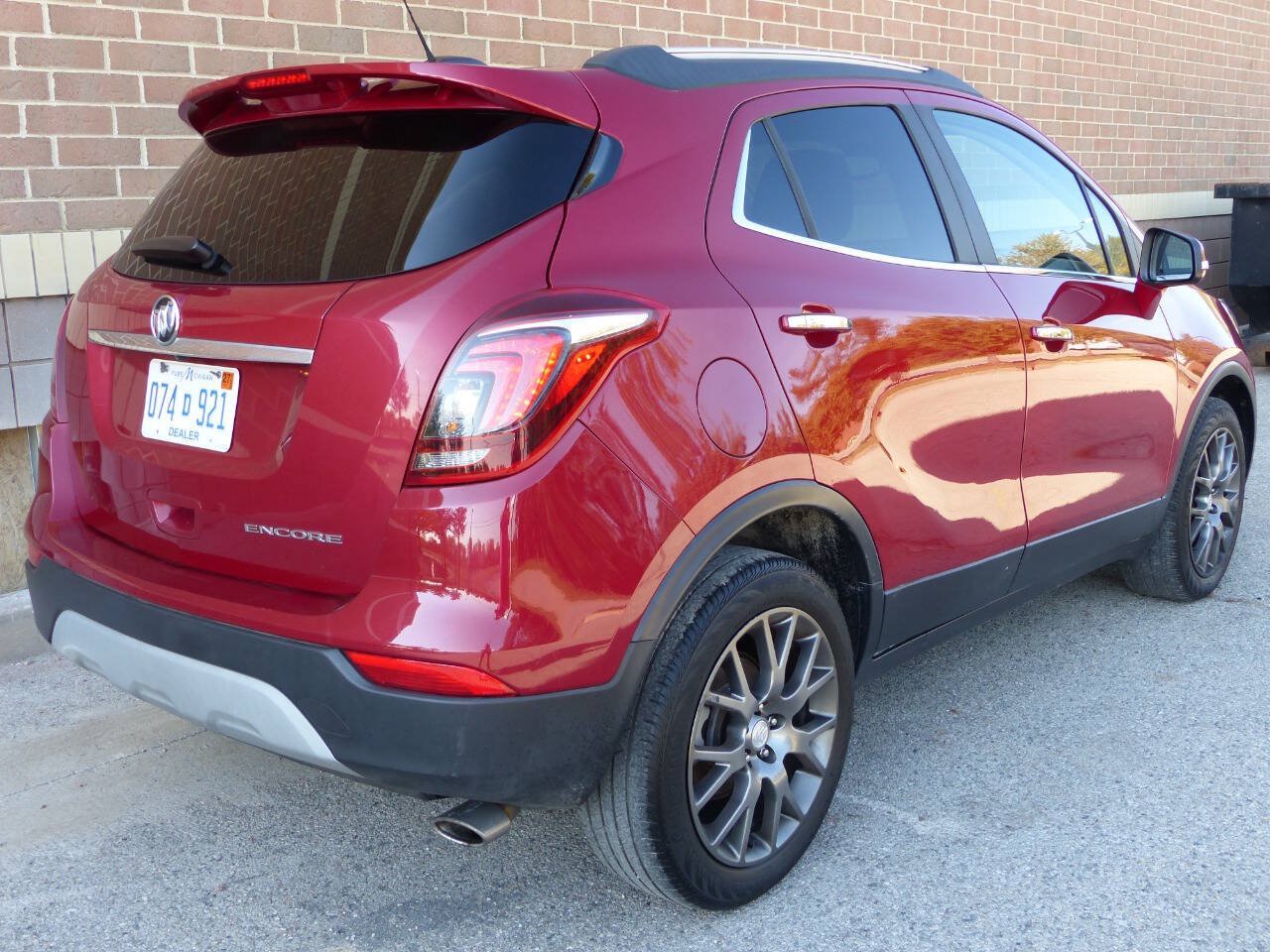 Used 2019 Buick Encore Sport Touring w/ Safety Package FWD image 10
