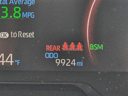 Used 2024 Toyota RAV4 XLE Premium image 24