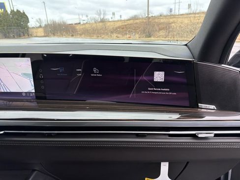 New 2026 Cadillac Escalade ESV Luxury image 41