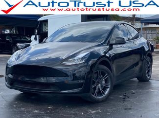 Used 2025 Tesla Model Y Long Range AWD/4WD video 1