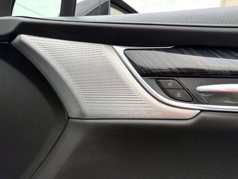 Used 2022 Cadillac XT6 Premium Luxury w/ Technology Package AWD/4WD image 20