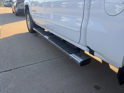 Used 2018 Chevrolet Silverado 1500 LT w/ All Star Edition image 50