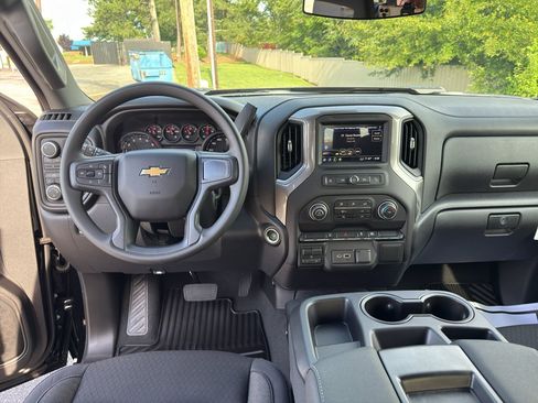 New 2026 Chevrolet Silverado 2500 Custom AWD/4WD image 18