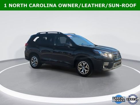 Used 2024 Subaru Forester Premium image 10
