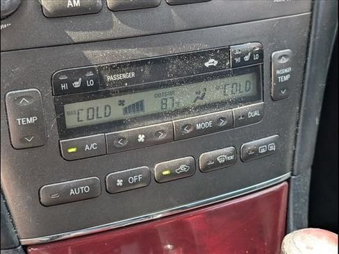 Used 2002 Lexus ES 330 FWD image 11