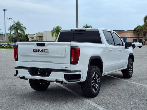 Used 2021 GMC Sierra 1500 AT4 w/ AT4 Value Package AWD/4WD image 7