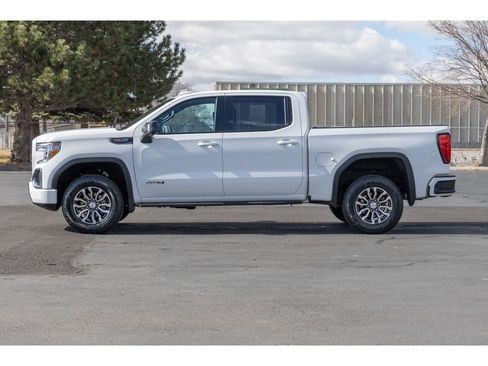 Used 2022 GMC Sierra 1500 AT4 w/ AT4 Premium Package image 6