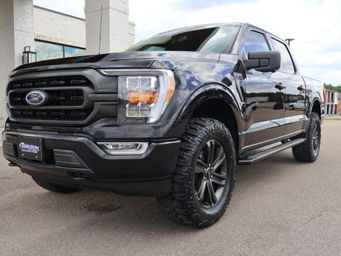 Used 2022 Ford F150 XLT w/ Equipment Group 302A High AWD/4WD image 2