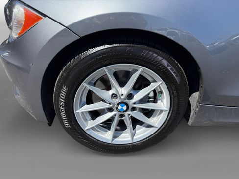 Used 2011 BMW 128i Convertible RWD image 9