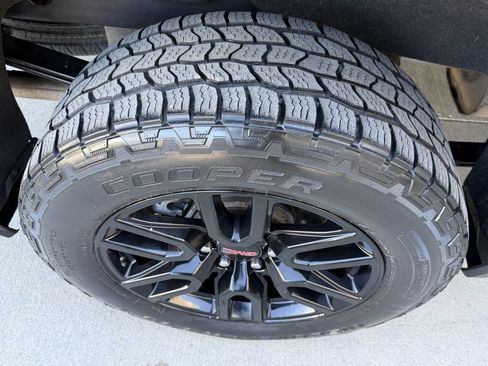 Used 2021 GMC Sierra 1500 Elevation w/ X31 Off-Road Package image 14