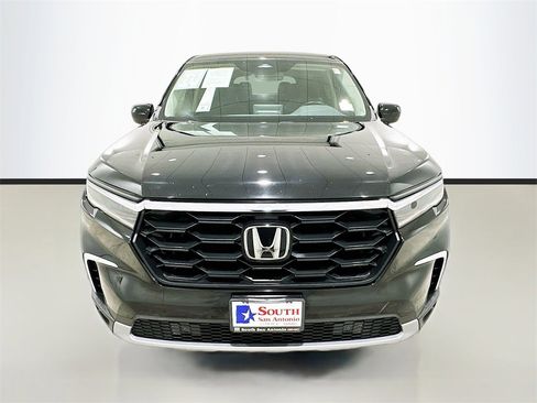 Used 2023 Honda Pilot EX-L image 2