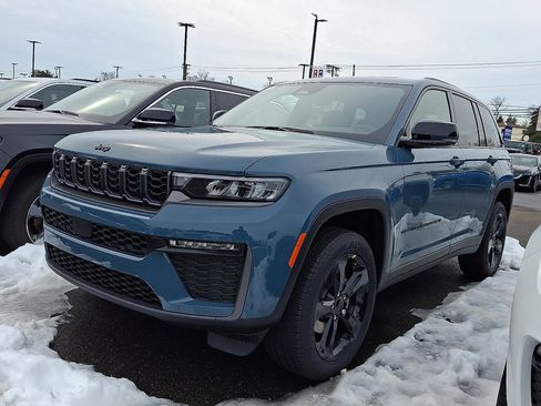 New 2026 Jeep Grand Cherokee Limited image 1